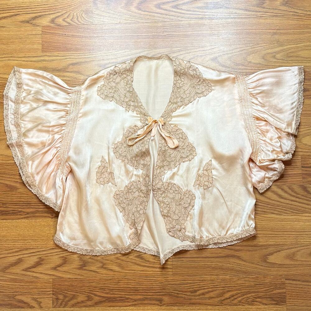 Vintage 1930s Silk Satin Lace Bed Jacket Peach Coquette Boudoir Lingerie S Blush